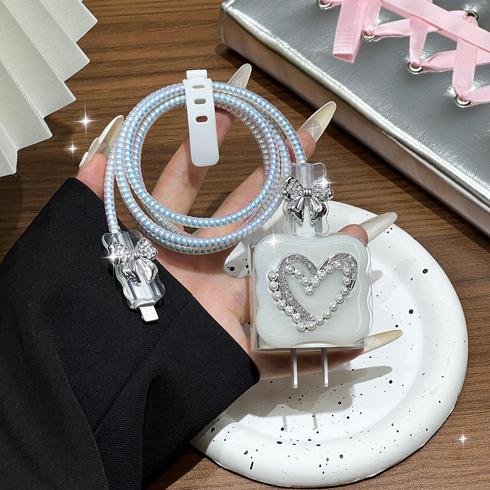 Sleeved Cable Kit - Urocza, przezroczysta osłonka 3D z perłami
