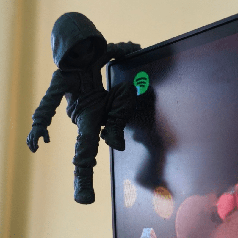 Figurka wspinającego się kosmi – Gaming Accessories Bedroom recenzja i cena