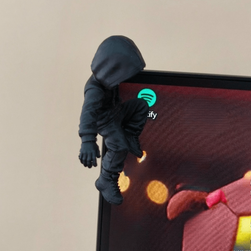 Figurka wspinającego się kosmi – Gaming Accessories Bedroom recenzja i cena